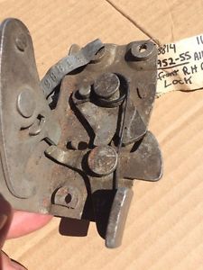 1952 53 54 55 nos chevy gmc truck / suburban / panel door lock latch rh pass