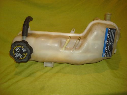 Cavalier chevrolet coolant bottle radiator pontiac sunfire chevy 2.2 tank malibu