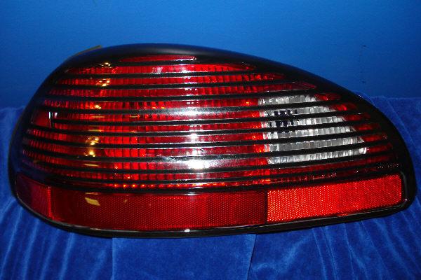 L tail lamp light 97 98 99 00 01 02 03 gr grand prix