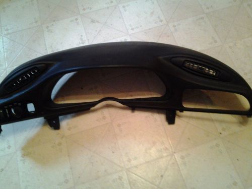 93-96 chevy camaro oem instrument gauge cluster trim bezel cover # 10244170