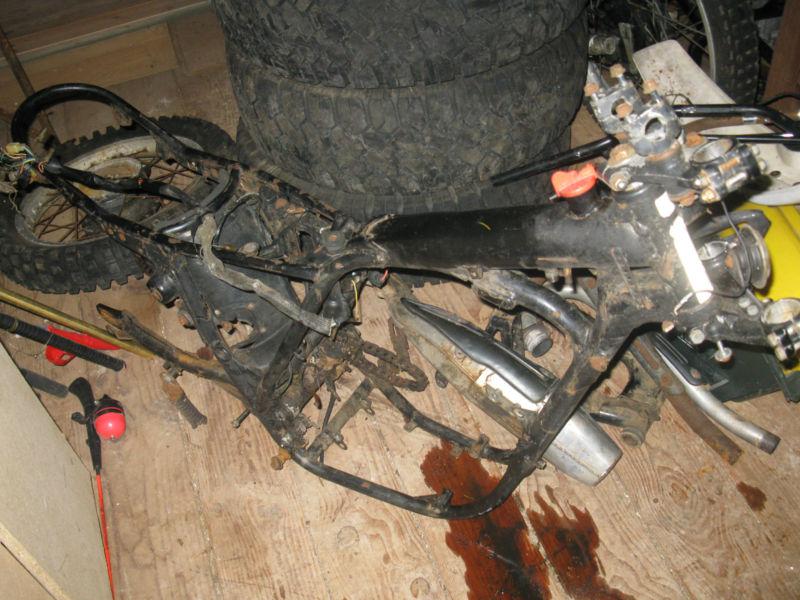 Yamaha xt 500 frame w/ swing arm 