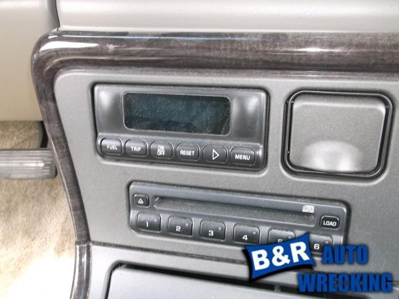 Radio/stereo for 02 cadillac escalade ~ cd player console mtd 6-disc