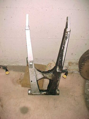 1989  kawasaki zx6 swing arm