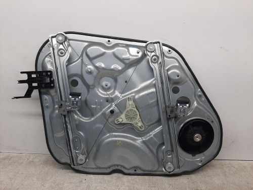 2017 kia venga mk1 o/s drivers right front door window motor regulator