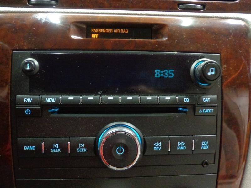 06 impala audio equipment am-fm-cd player-mp3 opt us8