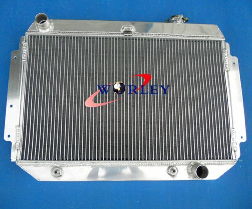 3 row aluminum radiator for 1997-02 holden hg/ht/hk/hq/hj/hx/hz &amp;chevy v8 at/mt