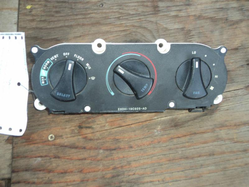 1987 - 1989 ford mustang>> heater/ac control unit