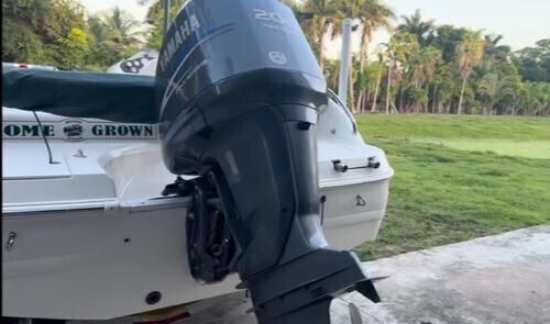 Low hour! 2006 yamaha 200hp four stroke f200 (f225) outboard engine motor