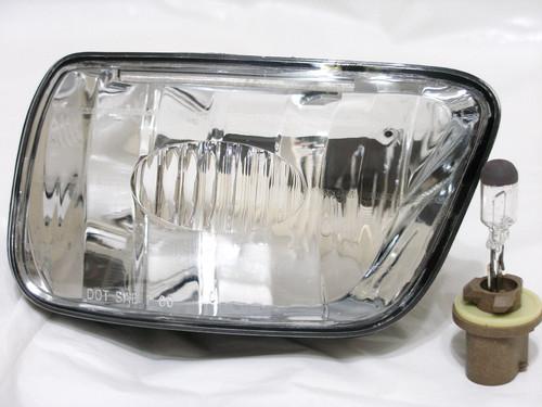 Chevy 2002-2007 trailblazer driving fog light lamp r h w/light bulb new