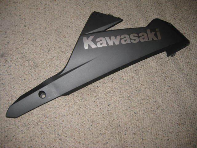 2013 ex300 ninja 300 under lower rh right cowling cover fairing 