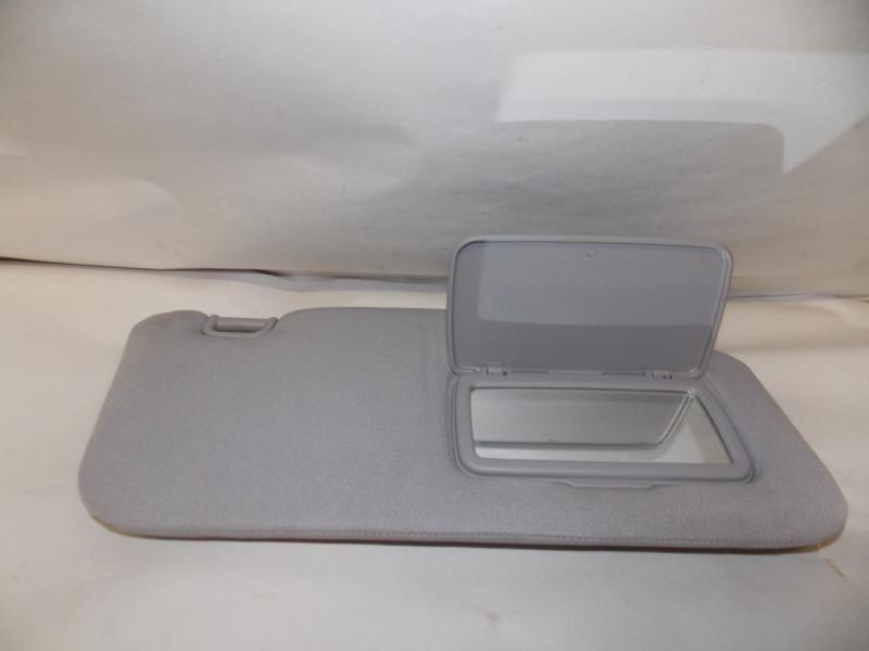 03-08 06 subaru forester right passenger sun visor 2003 2004 2005 2006 2007 4245