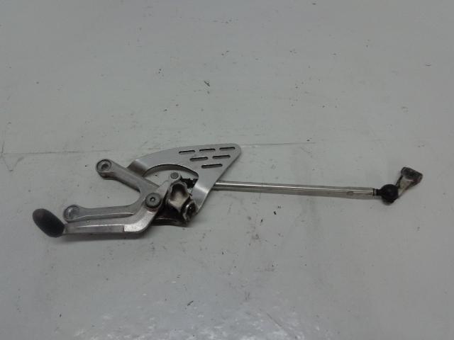 2003 2004 2005 yamaha yzf r6 06-09 r6s left rearset shift bracket foot peg z281