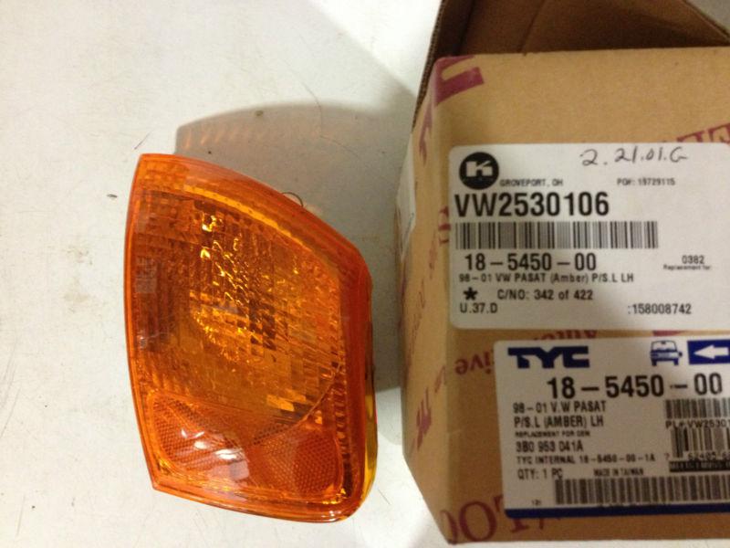 Left side corner light (amber) vw passat