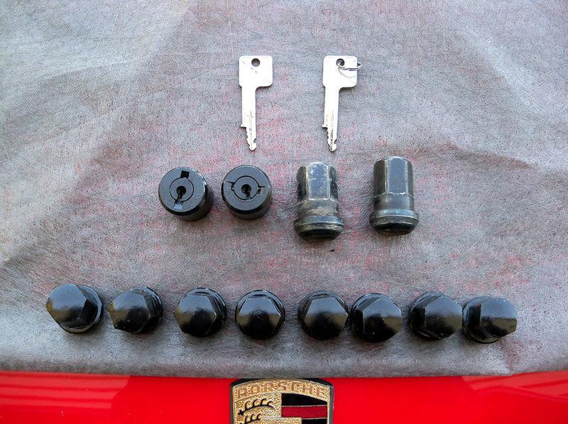 Porsche 944 951 968 wheel locks (2) & lug nuts (8)