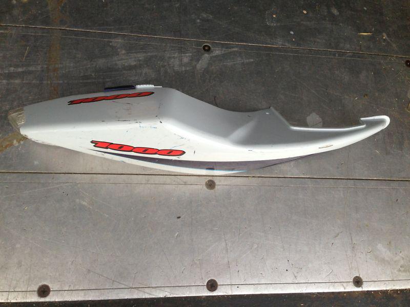 2006 suzuki gsxr1000 oem right tail fairing