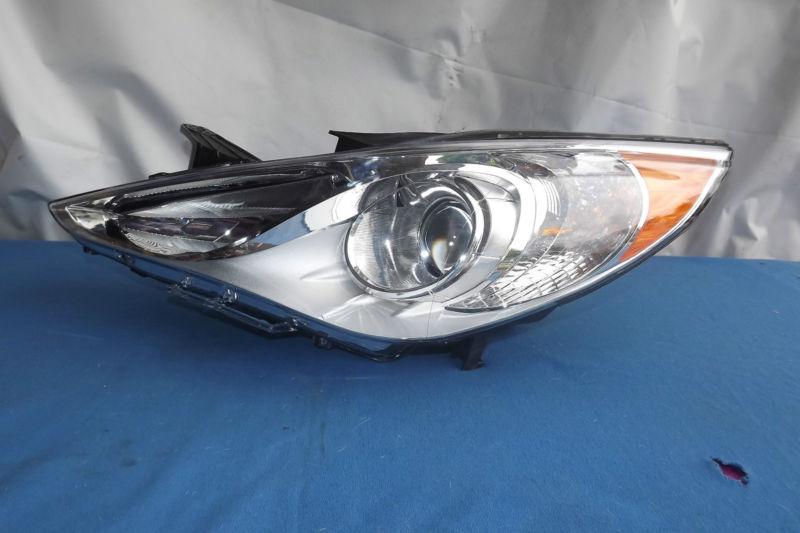 2011 - 2013 hyundai sonata left driver grey halogen headlight oem 1125mb