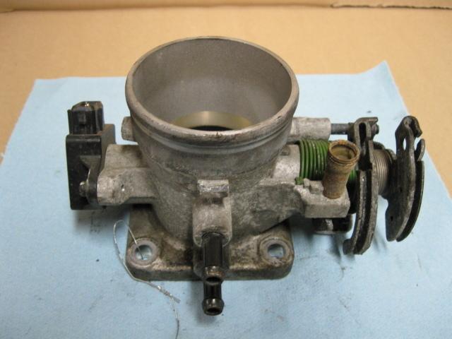 Throttle body bmw 325e 528e 84 - 87 333379