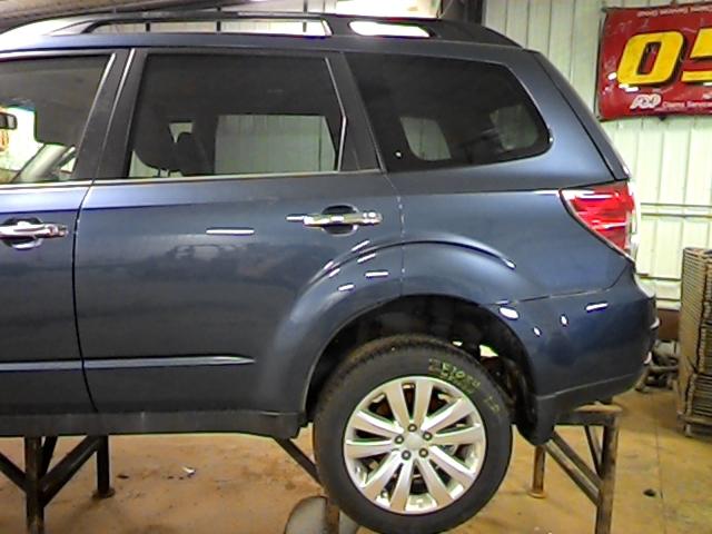 2013 subaru forester 1531 miles rear or back door left 2597629