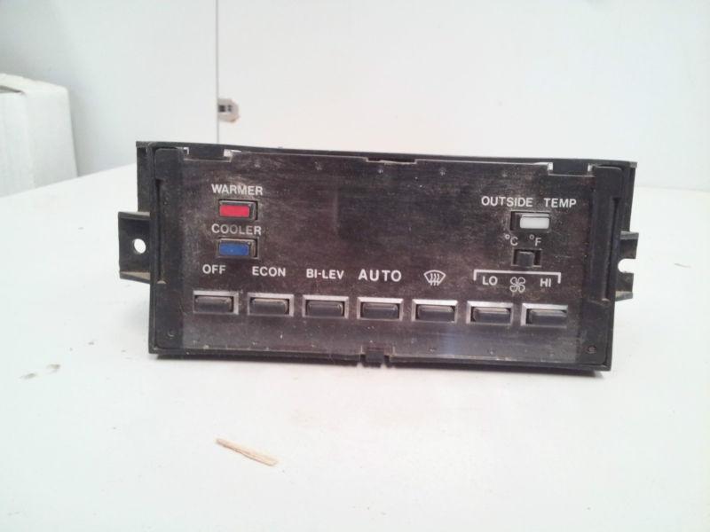 Control unit a/c  in dash unit for late audi 5000/100/200  used