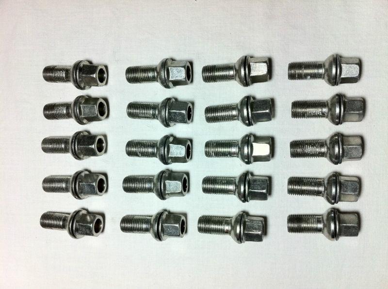 Audi wheel bolts (20)