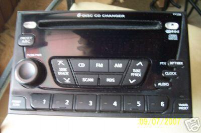 01 - nissan -  xterra - altima - radio 6 disc changer in dash 