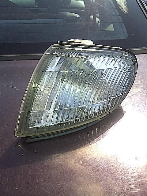 1997 98 99 00 millenia headlight mtd park signal corner light lh