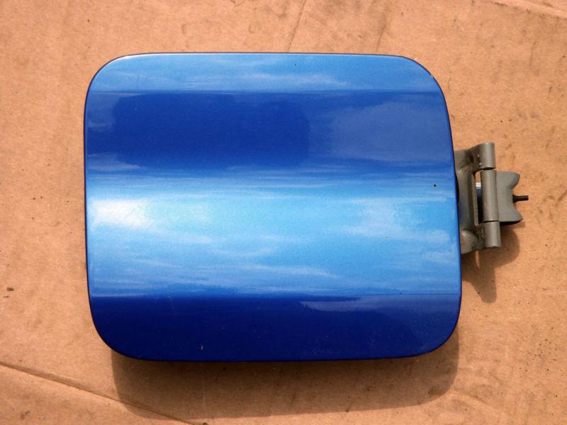 Subaru impreza wrx sti oem gas door w/ gas cap wrb world rally blue 02 03 04 05