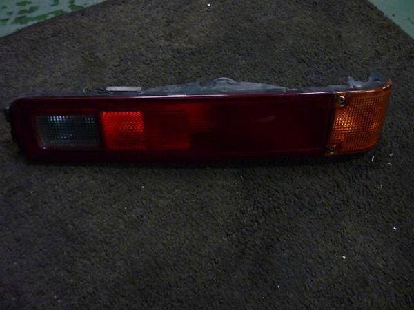 Honda today 1996 rear right combination lamp [9515500]