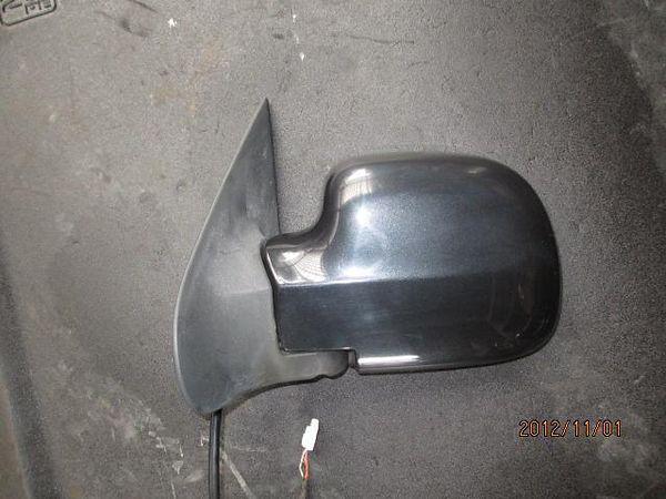 Toyota cami 2001 left side mirror assembly [0513600]