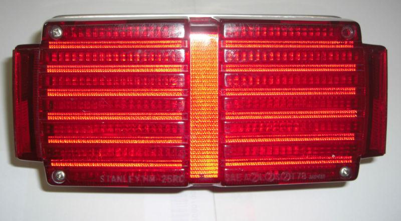 Honda cbx 1000 tail light assembly free shipping!