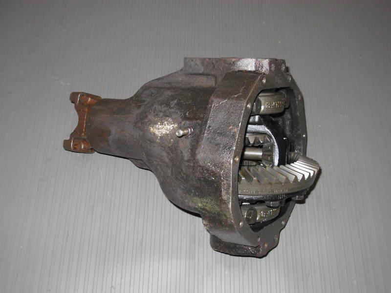 1983 - 1991 ford f150 bronco 83 - 1997 f250 truck front axle carrier 3.54