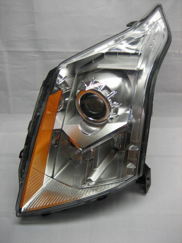 2010 2011 cadillac srx halogen left / drivers side factory oem headlight assy