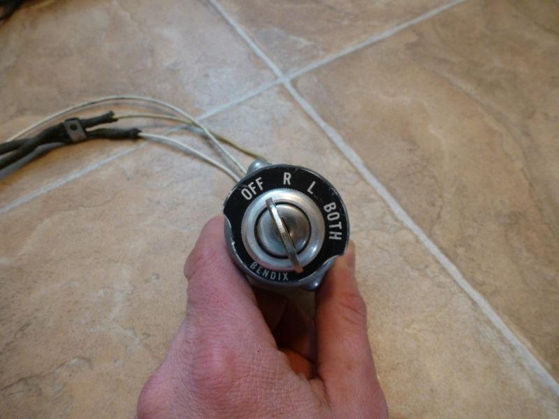 Aircraft cessna bendix ignition switch