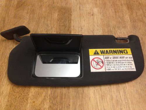 2003-2007 hyundai tiburon oem lh (driver) non-lighted mirror sun visor sunvisor