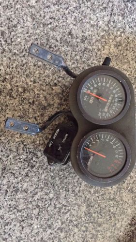 Suzuki gsxr 750 guages speedo and tach