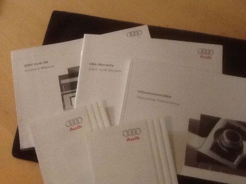 2007 audi  s6 owners  manuals and cover