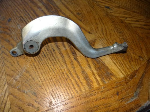 03-04-05_yamaha yz250f_yzf_250_450_rear brake pedal_lever+shoulder bolt