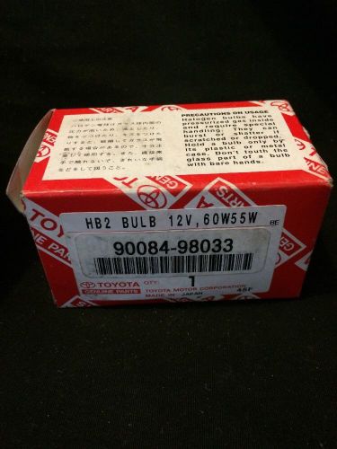 Toyota 9008498034 genuine oem h4/hb2 bulb koito made in japan