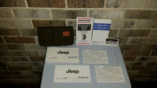 ***** super nice oem 2008 jeep patriot owners manual book set &amp; case