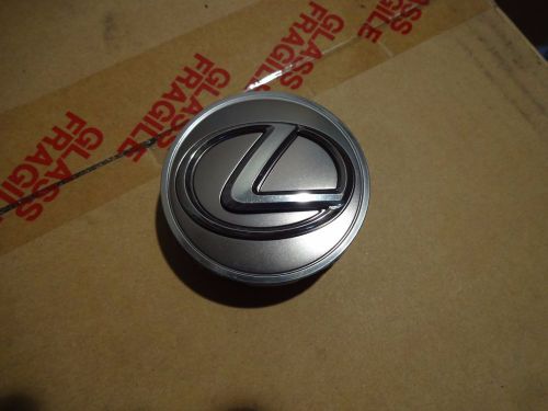 New 2013-2015 lexus rx350 es350 is250 ls460 wheel center cap cap silver  oem