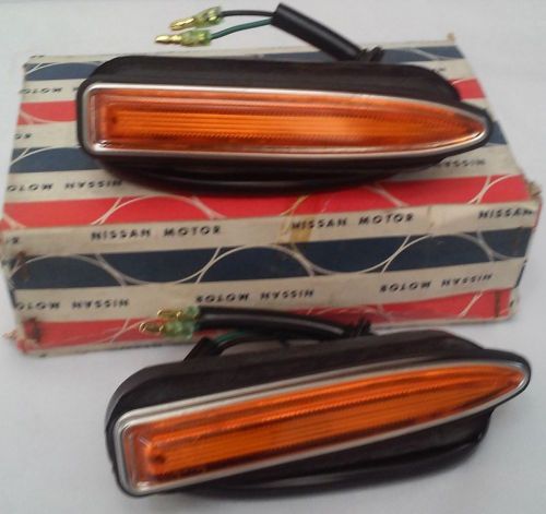 Datsun 510 bluebird sss side marker lamps set new nos iki japan iki oem