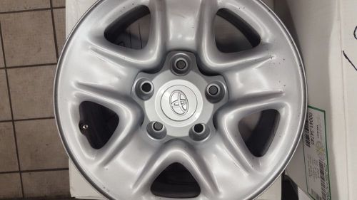 Toyota tundra factory 18&#034; steel wheels, with center caps and tire sensors