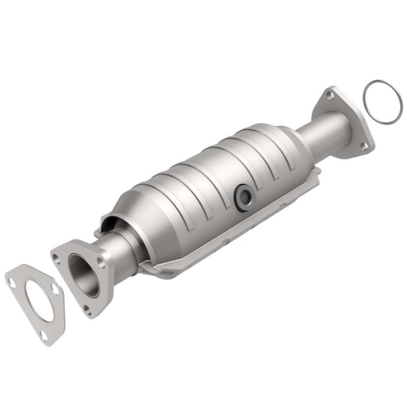 Magnaflow 446647 direct fit california catalytic converter