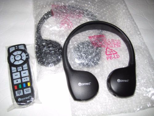 Chrysler dodge jeep routan 2005- 2016 ves uconnect 2 headphones &amp; dvd remote oem