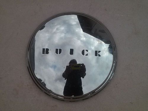 Buick hubcap