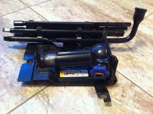 2007-2015 dodge ram 2500 jack and tool kit spare tire jack