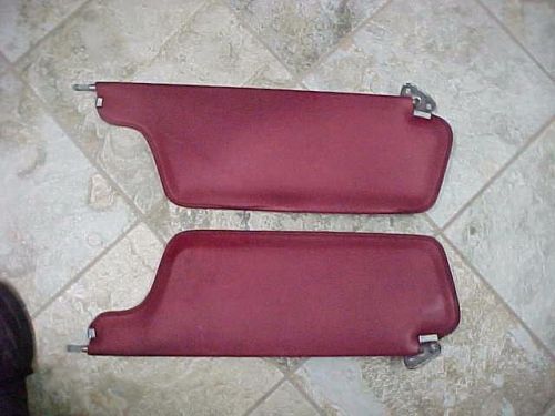 Sun visor barracuda a body mopar used with mounts red