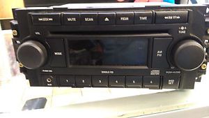 Genuine chrysler/mopar car stereo p05064173ag