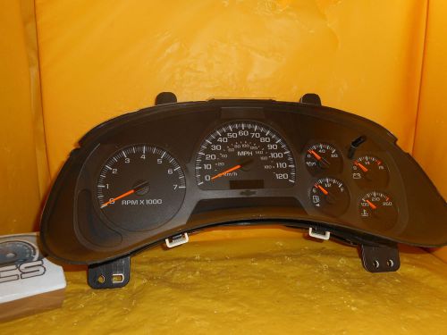 03 04 trailblazer /03 04 trailblazer  ext speedometer instrument cluster 150,005