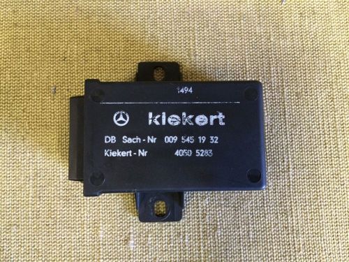 Mercedes-benz g-class w463 central lock control unit 0095451932